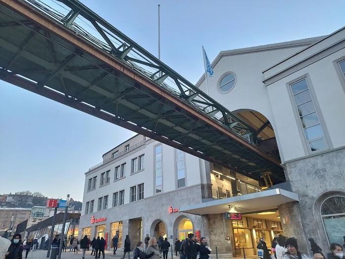 Wuppertal station building