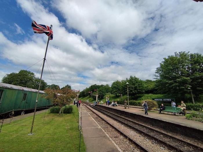 Tracks and platform at Horsted Keynes