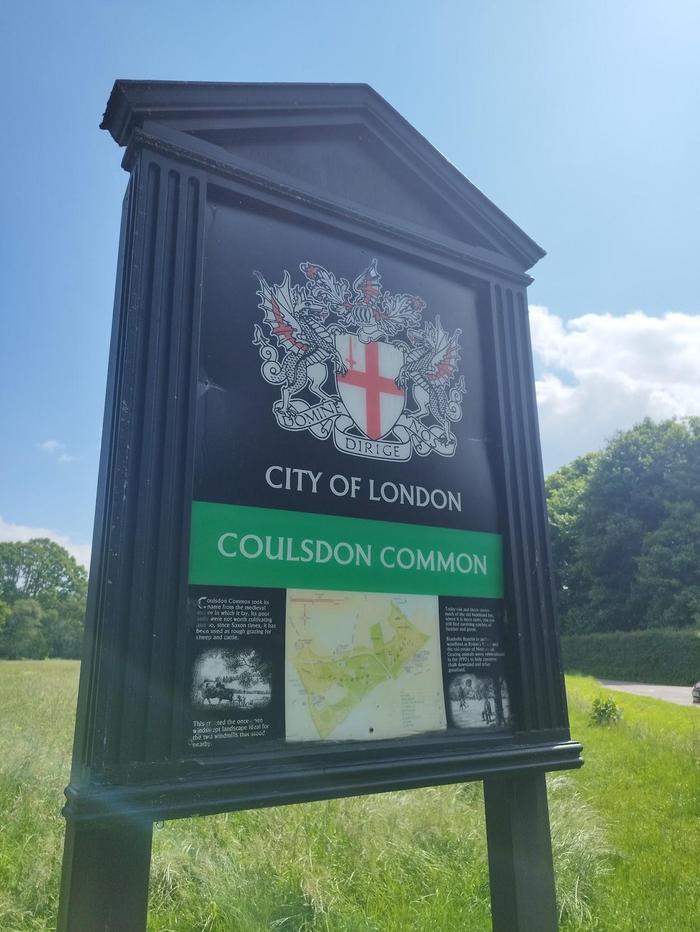 Coulsdon Common sign